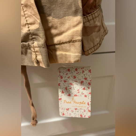 NWTA Free People Camo Jacket Small - Picture 13 of 13